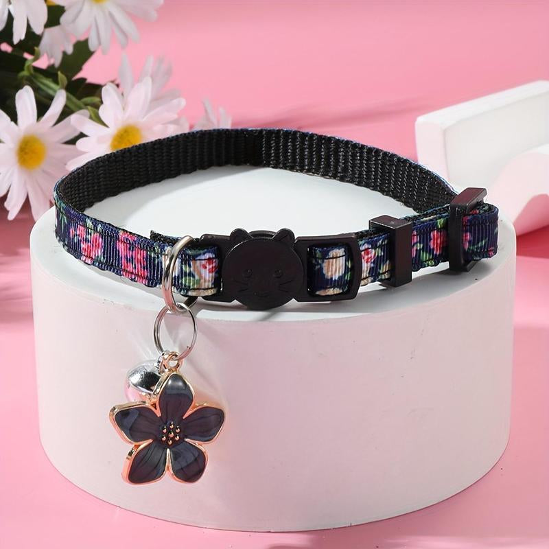 Pet Collar with Flower & Bell Pendant, 2 Counts/Set Cute Pet Collar with Adjustable Safety Buckle, Pet Accessories for Small Dogs & Cats, Cat Stuff, Dog Stuff, Christmas, Christmas Gift