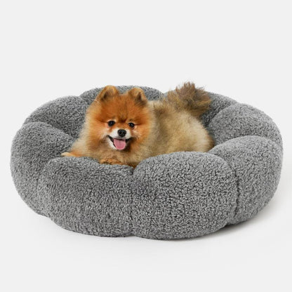 Lesure Calming Flower Bed - Flower Donut round Fluffy Puppy Bed in Plush Teddy Sherpa, Non-Slip Cute Flower Beds for Indoor, Machine Washable